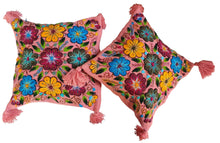 Cargar imagen en el visor de la galería, 10% OFF Cojín Bordado Ayacucho AY42003