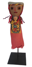 Cargar imagen en el visor de la galería, Muñeca Chancay 0001
