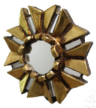 Cargar imagen en el visor de la galería, Espejo pequeño dorado Perú
