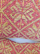 Cargar imagen en el visor de la galería, Cojín manta 45x45 CM450018/ Última Unidad.
