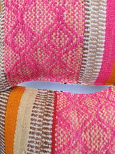 Cargar imagen en el visor de la galería, Cojín manta 45x45 CM450009/ Última unidad.
