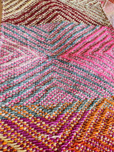 Cargar imagen en el visor de la galería, Cojín manta 35x55 CM350008
