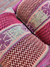 Cargar imagen en el visor de la galería, Cojín manta 35x55 CM350004
