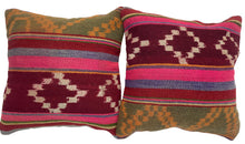 Cargar imagen en el visor de la galería, Cojín manta 45x45 CM450040.
