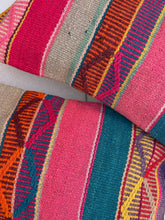 Cargar imagen en el visor de la galería, Cojín manta 35x55 DD CM350015
