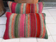 Cargar imagen en el visor de la galería, Cojín manta 35x55 CM350005
