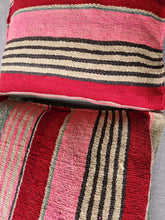 Cargar imagen en el visor de la galería, Cojín manta 45x45 CM450021
