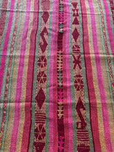 Cargar imagen en el visor de la galería, Manta diseño 1.80(lado largo)x1.60(lado corto)x1.51 (ancho).
