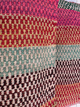 Cargar imagen en el visor de la galería, Cojín manta 35x55 CM350027
