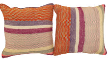 Cargar imagen en el visor de la galería, Cojín manta 45x45 CM450023
