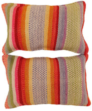 Cargar imagen en el visor de la galería, Cojín manta 35x55 CM350010/ Última unidad.

