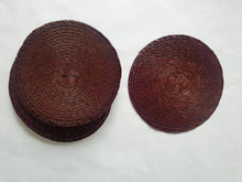 Cargar imagen en el visor de la galería, 10% OFF Posavaso mexicano chocolate.
