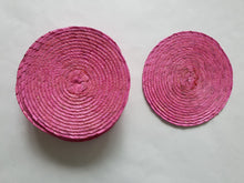 Cargar imagen en el visor de la galería, 10% OFF Posavaso mexicano rosado.
