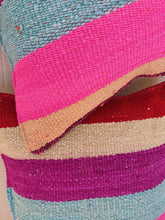 Cargar imagen en el visor de la galería, Cojín manta 45x45 CM450020/ Última unidad.
