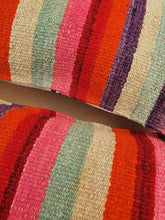 Cargar imagen en el visor de la galería, Cojín manta 35x55 CM350009
