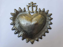 Cargar imagen en el visor de la galería, Corazón Latón M0003
