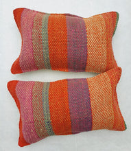 Cargar imagen en el visor de la galería, Cojín manta 35x55 CM350013
